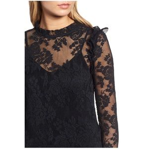 Chelsea28 Sheer Lace Top 🖤